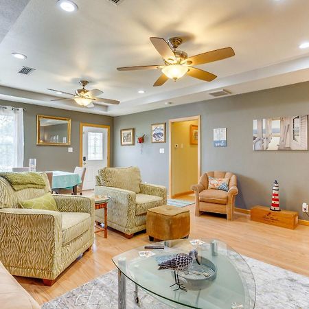 Pensacola Home With Private Spa Walk To Beach! エクステリア 写真